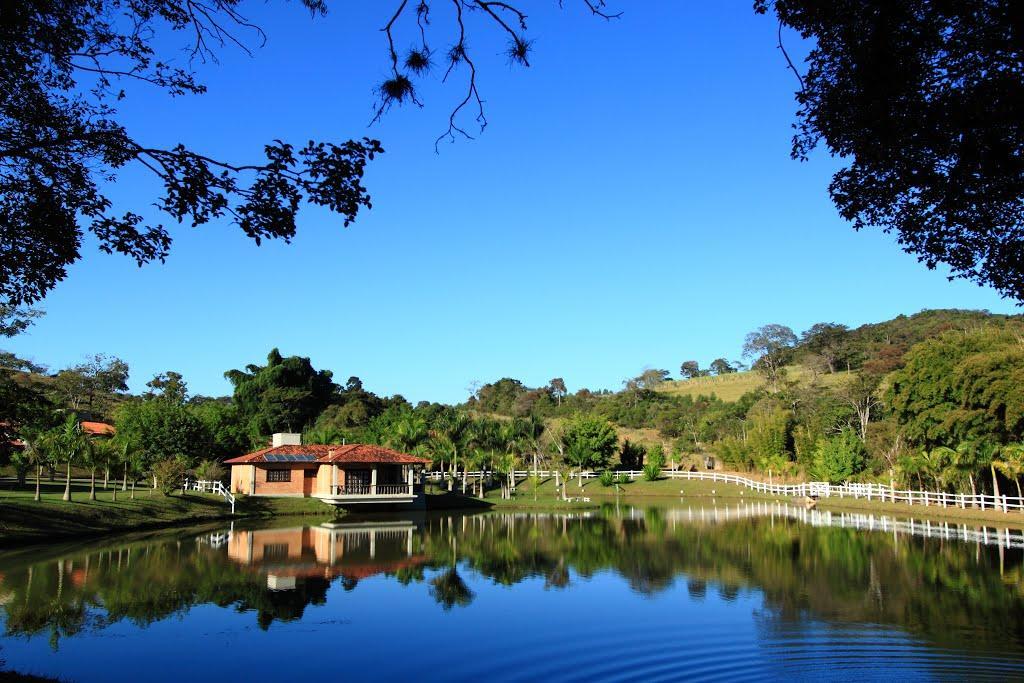Fazenda Alamo 3* Campo Belo